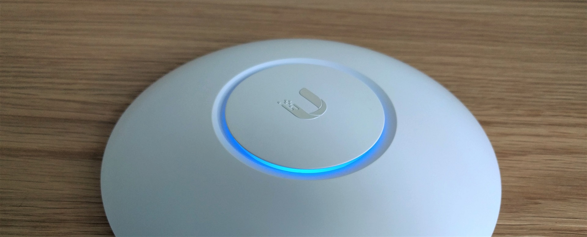 How the UniFi AP AC LITE rekindled my love of wireless networking